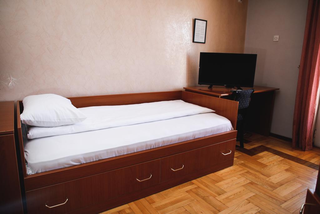 Hotel Bojatours 포드고리차 외부 사진